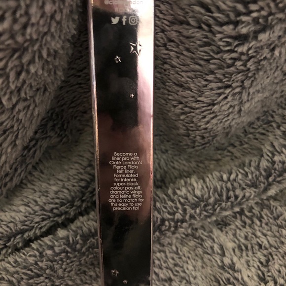 Fierce flicks precision liquid eye liner- black - Picture 3 of 6